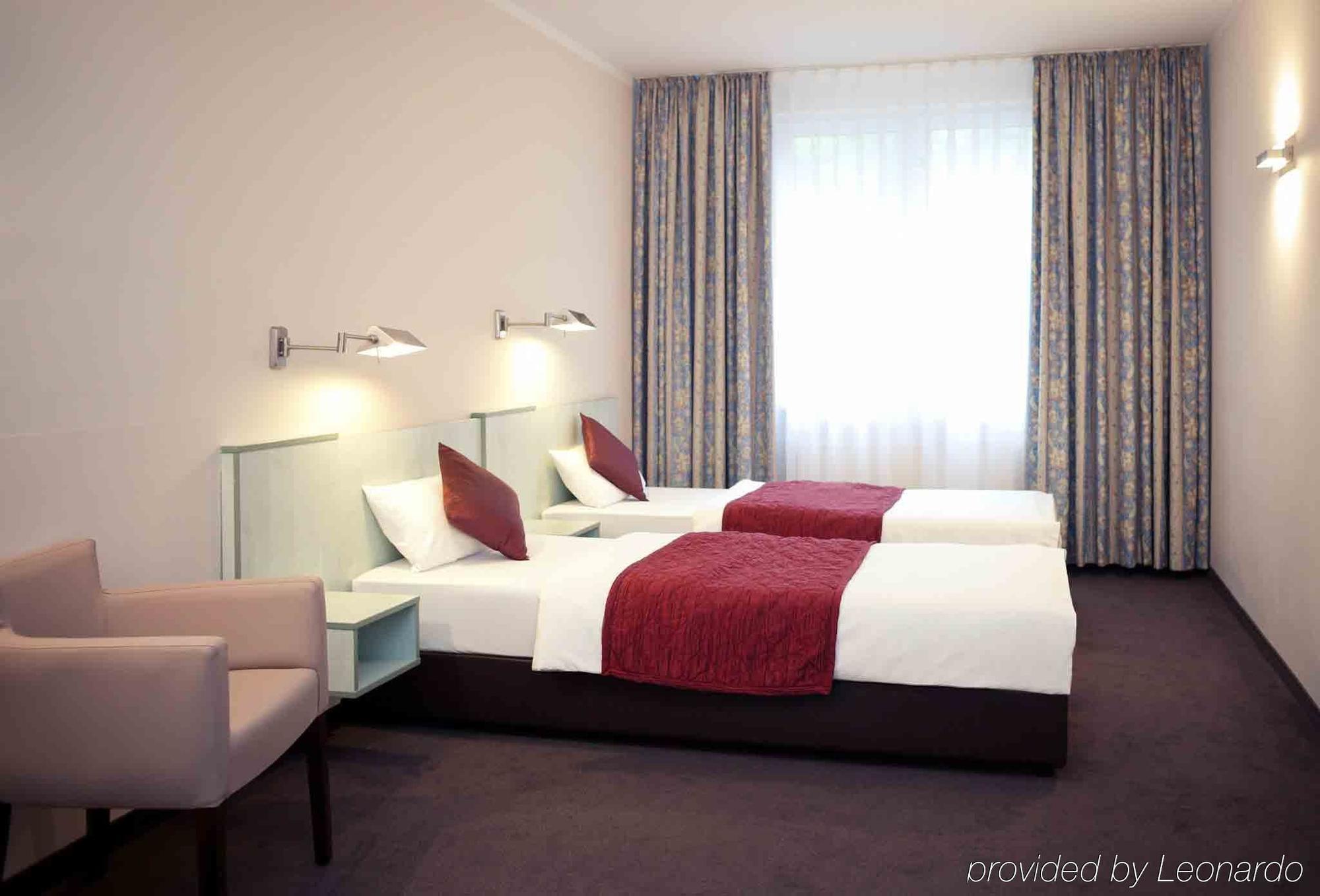 Mercure Frankfurt City Messe Франкфурт-на-Майне Экстерьер фото