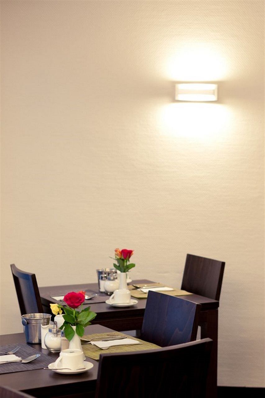 Mercure Frankfurt City Messe Франкфурт-на-Майне Экстерьер фото