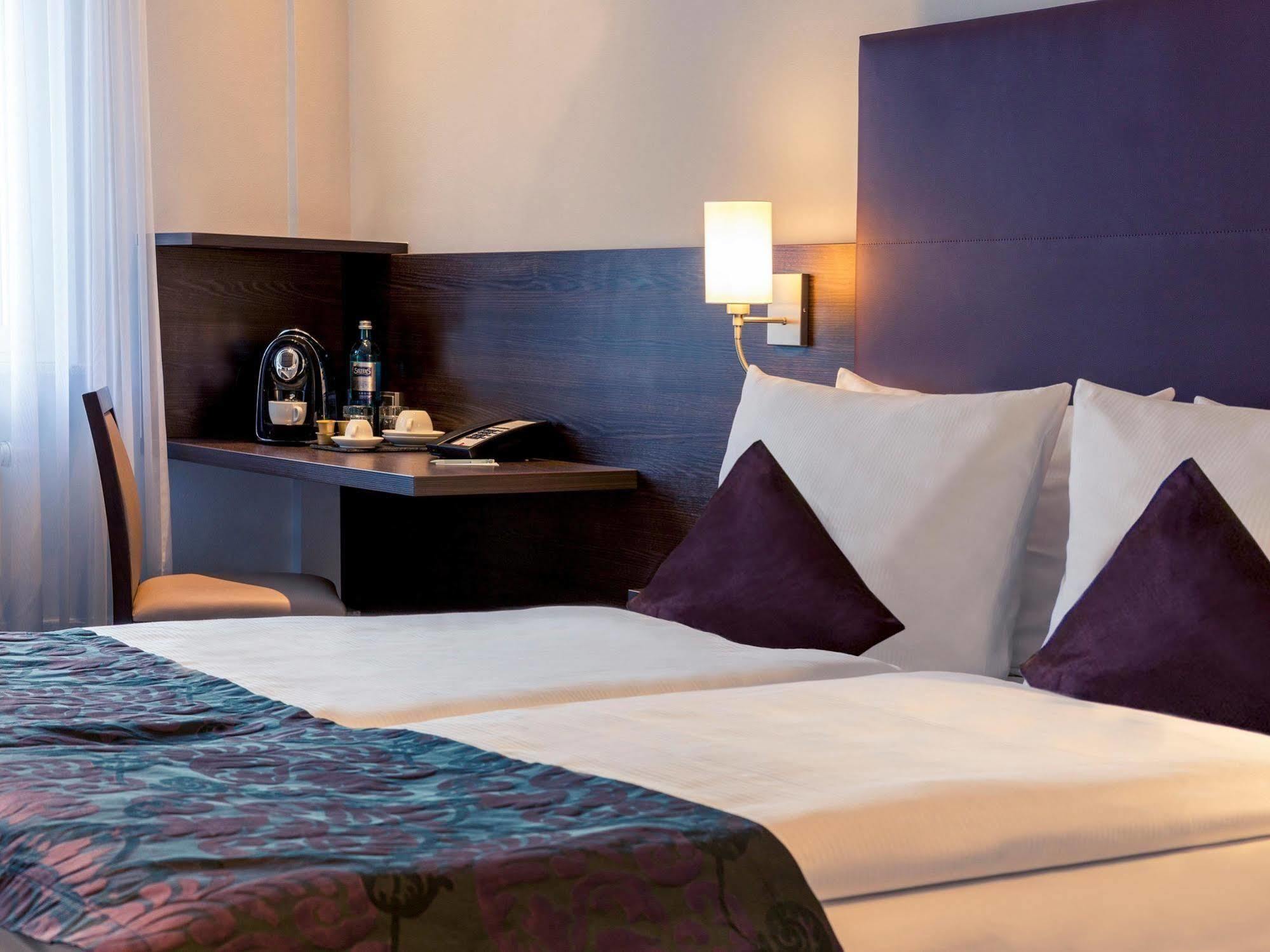 Mercure Frankfurt City Messe Франкфурт-на-Майне Экстерьер фото